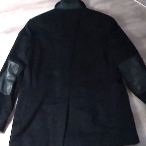 Black Cole Haan men's jacket - Picture 2 of 3